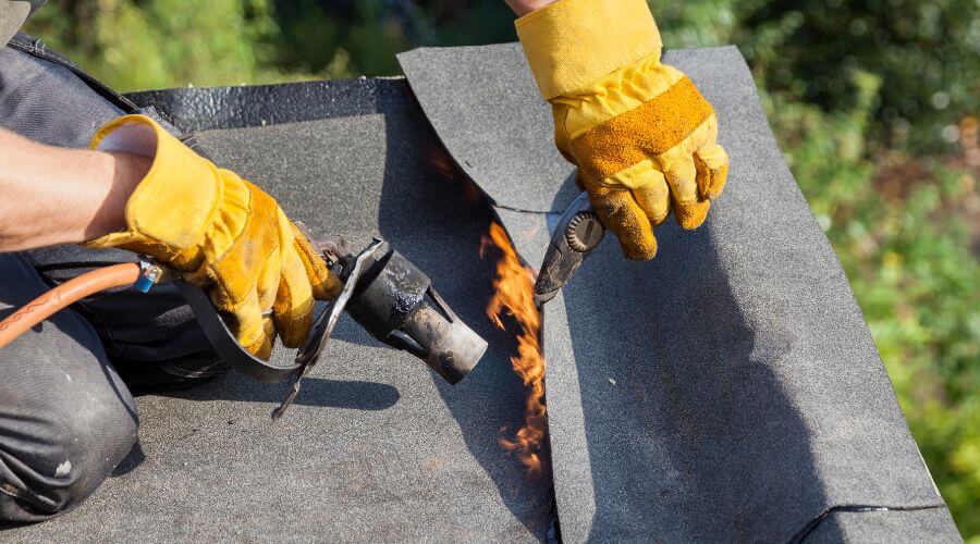 Professional residential roofers in Union City, MI